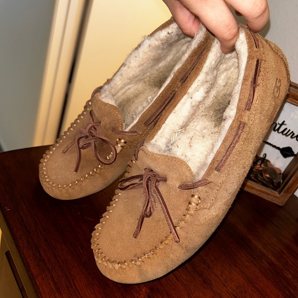 UGG Moccasins - Picture 5 of 5
